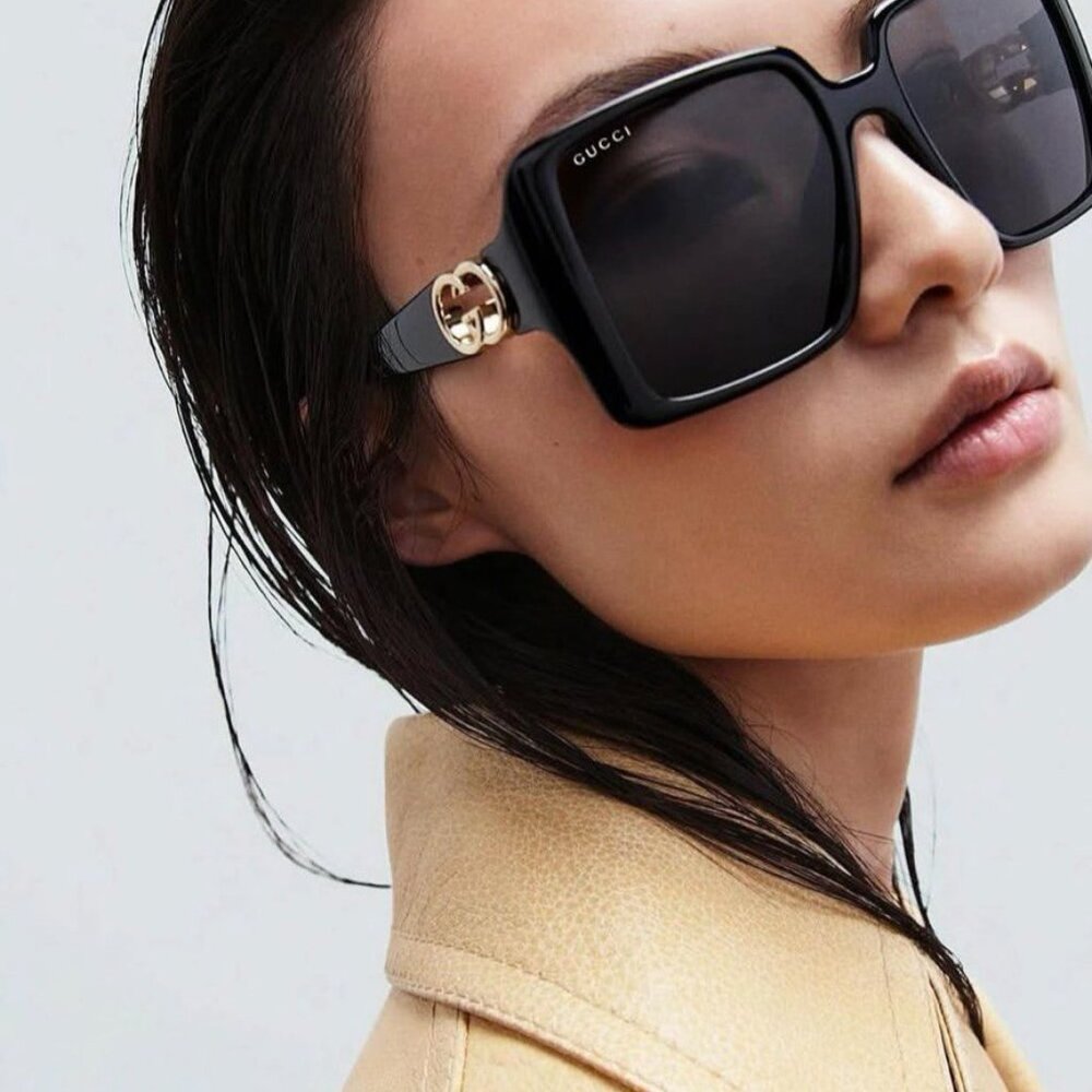 Exclusive Sale! Gucci GG1692S 001 Sunglasses - Black Frame, Grey Lenses